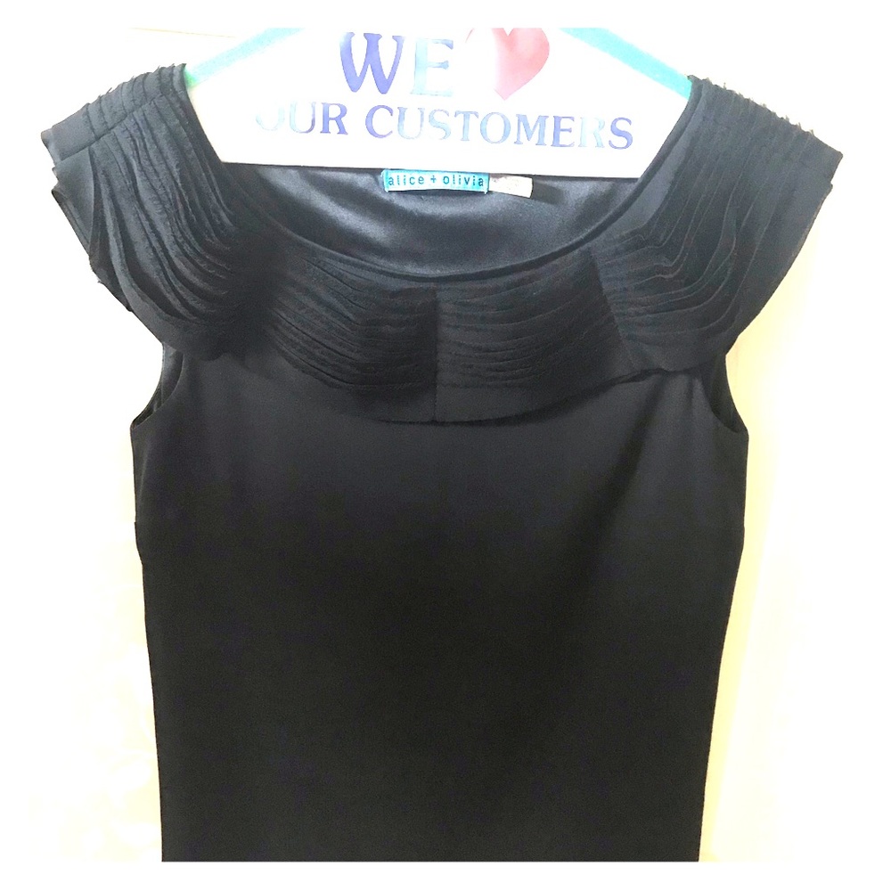 Alice and Olivia Silk tip XS